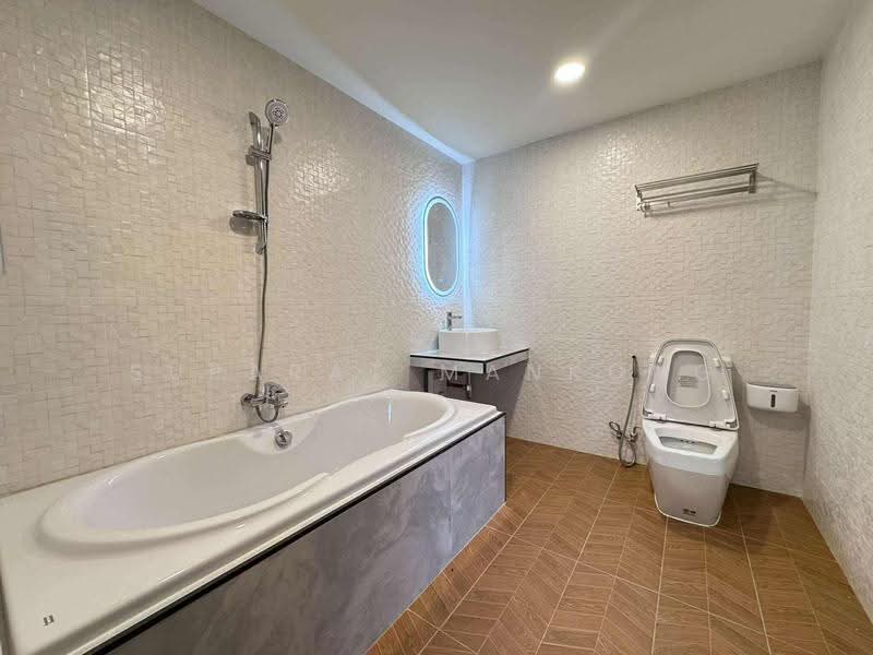 Thaweephol Tower, Chiang Mai, Chang Phuak, Muang Chiang Mai, Chiang Mai, 2 Bedrooms, 92 sqm, Condo For Rent, by ศุภรัศมิ์ มั่นคง, 500622573 - DDproperty.com