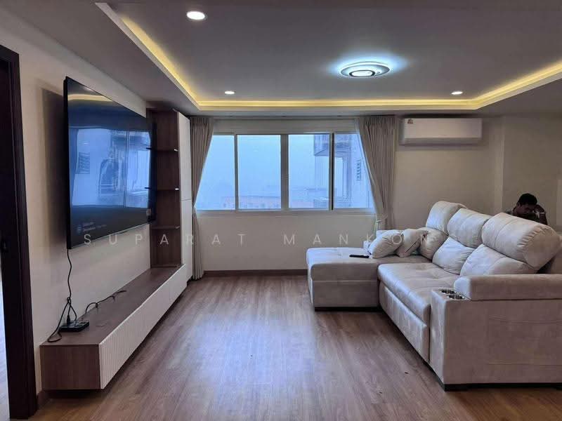 Thaweephol Tower, Chiang Mai, Chang Phuak, Muang Chiang Mai, Chiang Mai, 2 Bedrooms, 92 sqm, Condo For Rent, by ศุภรัศมิ์ มั่นคง, 500622573 - DDproperty.com