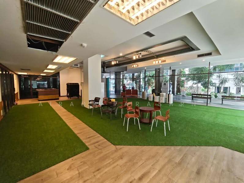 Supalai Place Sukhumvit 39, Bangkok, 175-179 Soi Sukhumvit 39 Sukhumvit Road, Khlong Tan Nua, Watthana, Bangkok, 4 Bedrooms, 250 sqm, Condo For Rent, by Airada Parasarn, 500622584 - DDproperty.com