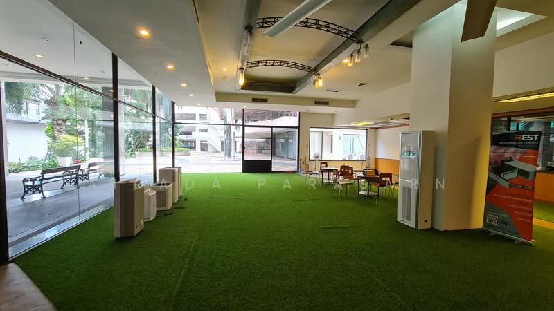 Supalai Place Sukhumvit 39, Bangkok, 175-179 Soi Sukhumvit 39 Sukhumvit Road, Khlong Tan Nua, Watthana, Bangkok, 4 Bedrooms, 250 sqm, Condo For Rent, by Airada Parasarn, 500622584 - DDproperty.com