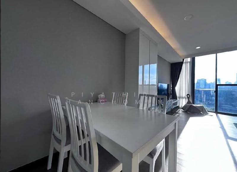 Siamese Exclusive Queens, Bangkok, 388 Phai Singto Alley, Khlong Toei, Bangkok, 2 Bedrooms, 77 sqm, Condo For Rent, by Piyathida Phanchomphu, 500622594 - DDproperty.com