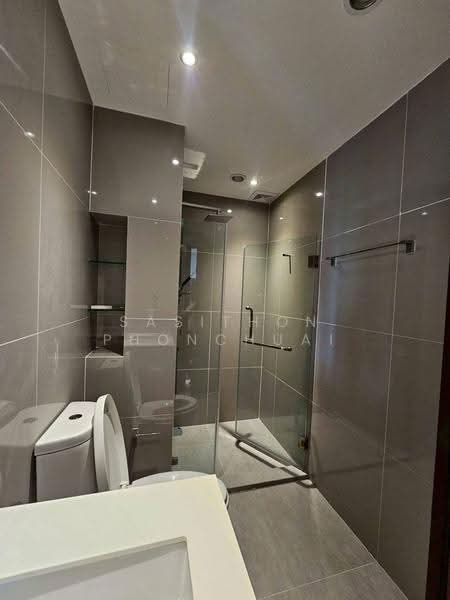 IDEO Mobi Asoke, Bangkok, New Petchaburi Road, Bang Kapi, Huai Khwang, Bangkok, 2 Bedrooms, 61 sqm, Condo For Rent, by Sasithon Phonchuai, 500622644 - DDproperty.com