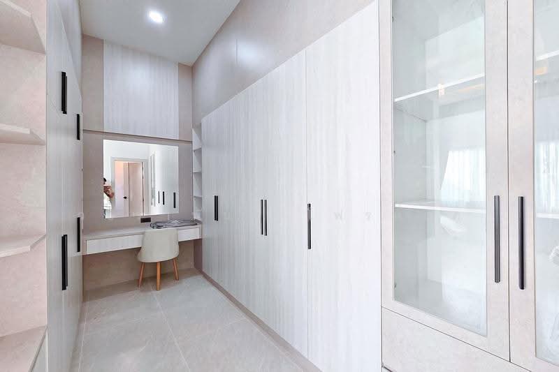 สำหรับ ขาย บ้าน 4 ห้องนอน ที่ อ่างเก็บน้ำมาบประชัน, พัทยา, ชลบุรี, นาเกลือ, บางละมุง, ชลบุรี, 270 ตร.ม., บ้านเดี่ยว ขาย, โดย วชิราพันธ์ โฟรห์ลิค, 500622651 - DDproperty.com