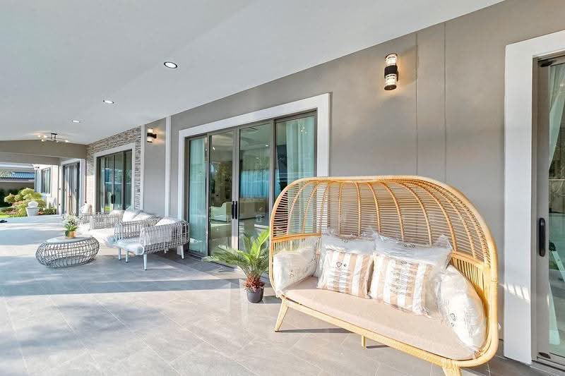สำหรับ ขาย บ้าน 4 ห้องนอน ที่ อ่างเก็บน้ำมาบประชัน, พัทยา, ชลบุรี, นาเกลือ, บางละมุง, ชลบุรี, 270 ตร.ม., บ้านเดี่ยว ขาย, โดย วชิราพันธ์ โฟรห์ลิค, 500622651 - DDproperty.com