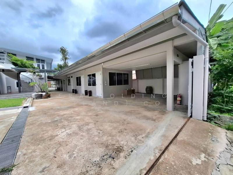 หลังใหญ่ รีโนเวทใหม่ | วิภาวดี 44–46, Bangkok, Lat Yao, Chatuchak, Bangkok, 5 Bedrooms, 550 sqm, Single Detached House For Rent, by ERA Holding (Thailand) Co., Ltd., 500622675 - DDproperty.com