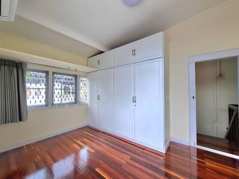 หลังใหญ่ รีโนเวทใหม่ | วิภาวดี 44–46, Bangkok, Lat Yao, Chatuchak, Bangkok, 5 Bedrooms, 550 sqm, Single Detached House For Rent, by ERA Holding (Thailand) Co., Ltd., 500622675 - DDproperty.com