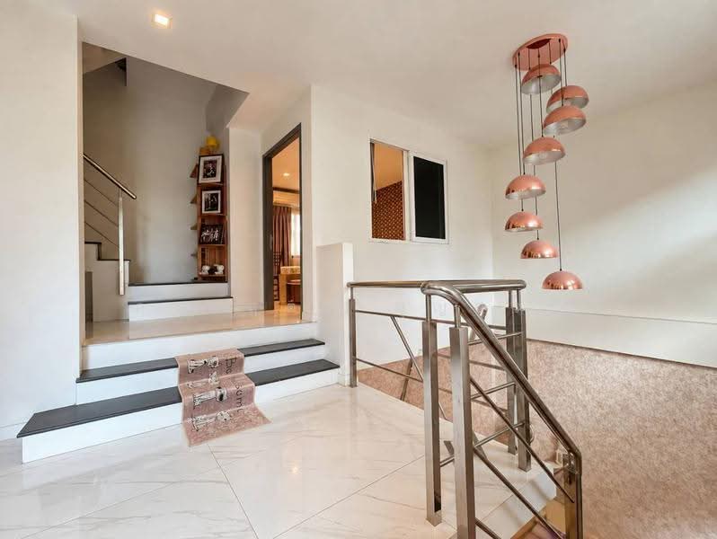 Merit Place Ladprao 87, Bangkok, Soi Ladprao 87, Wang Thonglang, Bangkok, 3 Bedrooms, 180 sqm, Townhouse For Sale, by กรกฤตย์ บุญสระ, 500622685 - DDproperty.com