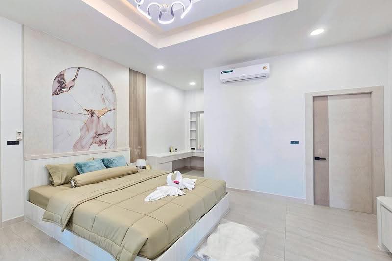 For sale house 4 bedrooms at Nong Prue, Pattaya, Chon Buri (Pattaya), Nong Pru, Bang Lamung (Pattaya), Chon Buri (Pattaya), 4 Bedrooms, 285 sqm, Single Detached House For Sale, by วชิราพันธ์ โฟรห์ลิค, 500622688 - DDproperty.com