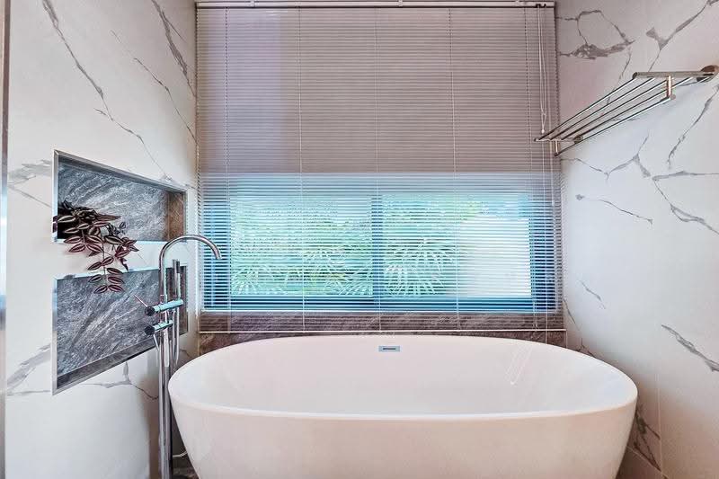 For sale house 3 bedrooms at Mabprachan Lake, Pattaya, Chon Buri (Pattaya), Na Kloe, Bang Lamung (Pattaya), Chon Buri (Pattaya), 3 Bedrooms, 230 sqm, Single Detached House For Sale, by วชิราพันธ์ โฟรห์ลิค, 500622714 - DDproperty.com