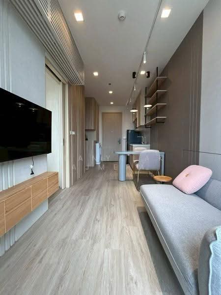 Noble State 39, Bangkok, 35 Soi Sukhumvit 39, Khlong Tan Nua, Watthana, Bangkok, 1 Bedroom, 30 sqm, Condo For Rent, by Thanyalak Ajmera, 500622772 - DDproperty.com