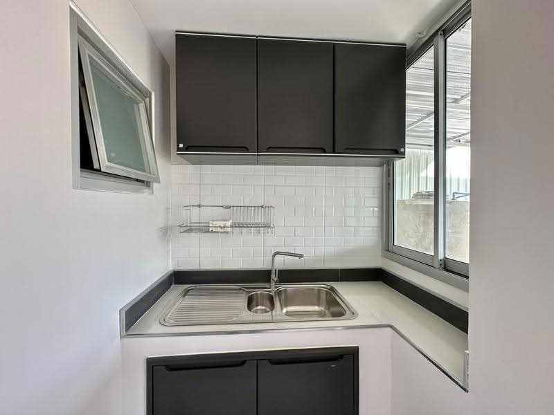 B-Square Rama 9 - Mengjai, Bangkok, Soi Sahakanpramoon, Wang Thonglang, Bangkok, 3 Bedrooms, 300 sqm, Townhouse For Rent, by Agent Pla, 500622776 - DDproperty.com