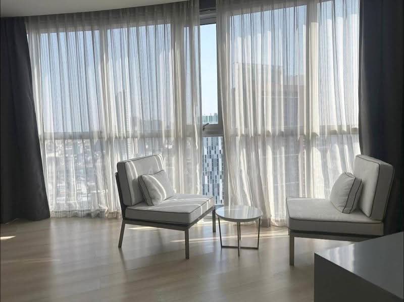 Sky Walk Residences, Bangkok, 1599 Sukhumvit Road, Phra Kanong Nua, Watthana, Bangkok, 1 Bedroom, 54 sqm, Condo For Rent, by Thanyalak Ajmera, 500622782 - DDproperty.com