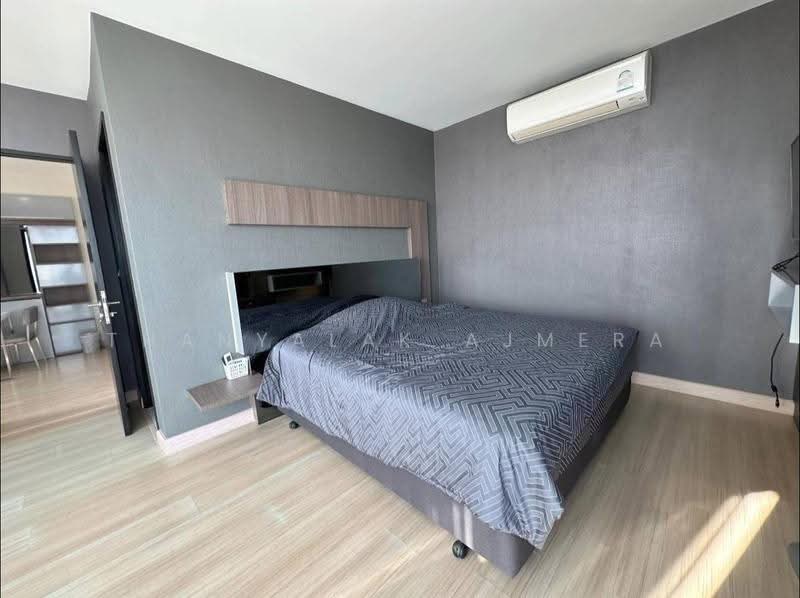 Sky Walk Residences, Bangkok, 1599 Sukhumvit Road, Phra Kanong Nua, Watthana, Bangkok, 1 Bedroom, 54 sqm, Condo For Rent, by Thanyalak Ajmera, 500622782 - DDproperty.com