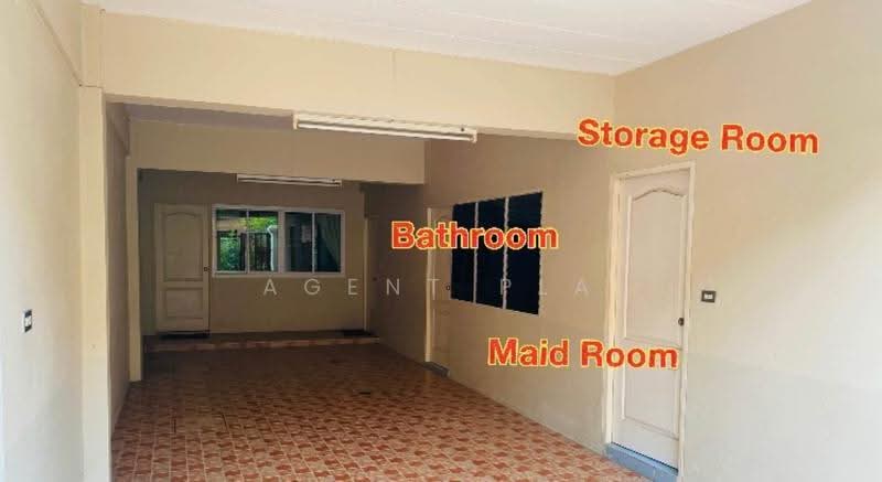 Baan Royal Nakarin Villa, Bangkok, Liab Khlong Kled Road, Nong Bon, Prawet, Bangkok, 5 Bedrooms, 500 sqm, Townhouse For Rent, by Agent Pla, 500622818 - DDproperty.com