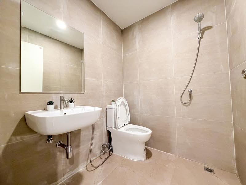 Pruksa Town Ratchapruk, Bangkok, Ratchaphruek Road, Bang Prom, Taling Chan, Bangkok, 3 Bedrooms, 120 sqm, Townhouse For Sale, by Saruda Jiratkulthana, 500622842 - DDproperty.com