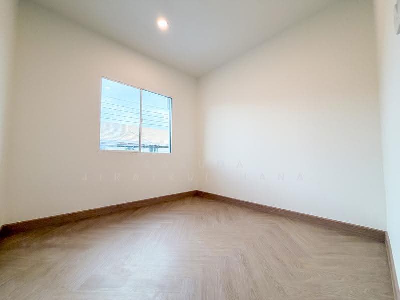 Pruksa Town Ratchapruk, Bangkok, Ratchaphruek Road, Bang Prom, Taling Chan, Bangkok, 3 Bedrooms, 120 sqm, Townhouse For Sale, by Saruda Jiratkulthana, 500622842 - DDproperty.com