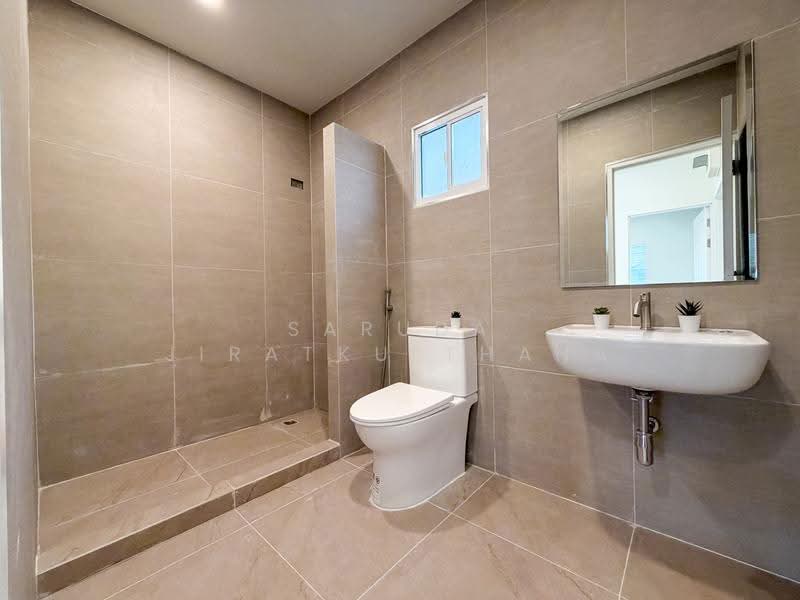 Pruksa Town Ratchapruk, Bangkok, Ratchaphruek Road, Bang Prom, Taling Chan, Bangkok, 3 Bedrooms, 120 sqm, Townhouse For Sale, by Saruda Jiratkulthana, 500622842 - DDproperty.com