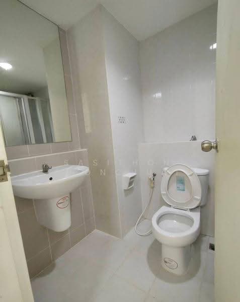 Condo One Sukhumvit 67, Bangkok, 35 Soi Sukhumvit 67, Phra Kanong Nua, Watthana, Bangkok, 1 Bedroom, 51 sqm, Condo For Sale, by Sasithon Phonchuai, 500622854 - DDproperty.com