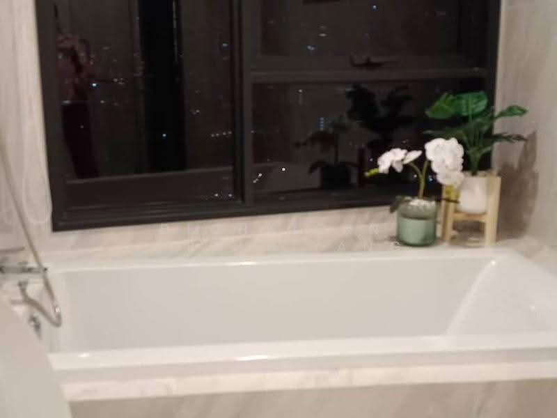 Coco Parc, Bangkok, 1150 Rama 4 Road, Khlong Toei, Bangkok, 2 Bedrooms, 67 sqm, Condo For Rent, by Dechatorn Chichaiyang, 500622893 - DDproperty.com