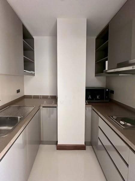 M Silom, Bangkok, 26 Narathiwas Ratchanakarin Road, Suriyawong, Bang Rak, Bangkok, 3 Bedrooms, 160 sqm, Condo For Rent, by Thanyalak Ajmera, 500622910 - DDproperty.com