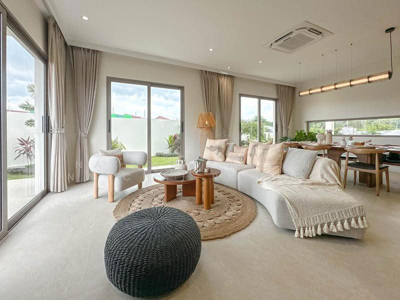 Modern Tropical 2-Storey Home in Bangjo, Phuket., Phuket, Sri Sunthon, Thalang, Phuket, 3 Bedrooms, 229 sqm, Single Detached House For Sale, by Natchadawaryn (Natcha) Rojthanakrit, 500622911 - DDproperty.com