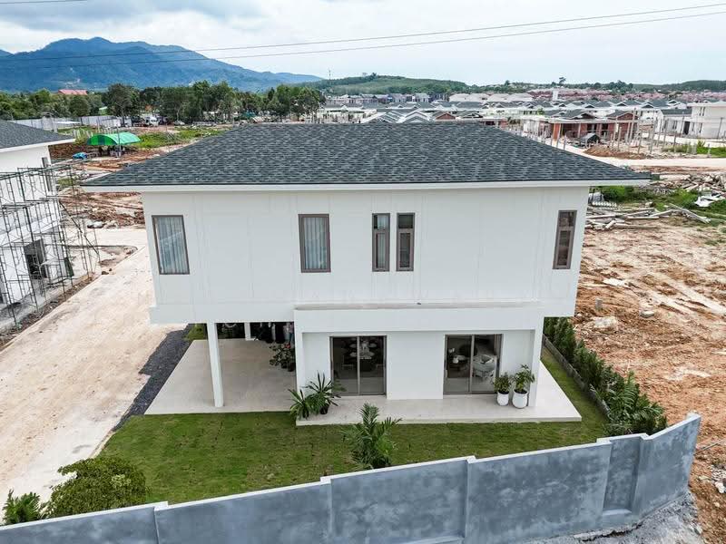 สำหรับ ขาย บ้าน 3 ห้องนอน ที่ Mori, ภูเก็ต, ศรีสุนทร, ถลาง, ภูเก็ต, 229 ตร.ม., บ้านเดี่ยว ขาย, โดย Natchadawaryn (Natcha) Rojthanakrit, 500622911 - DDproperty.com