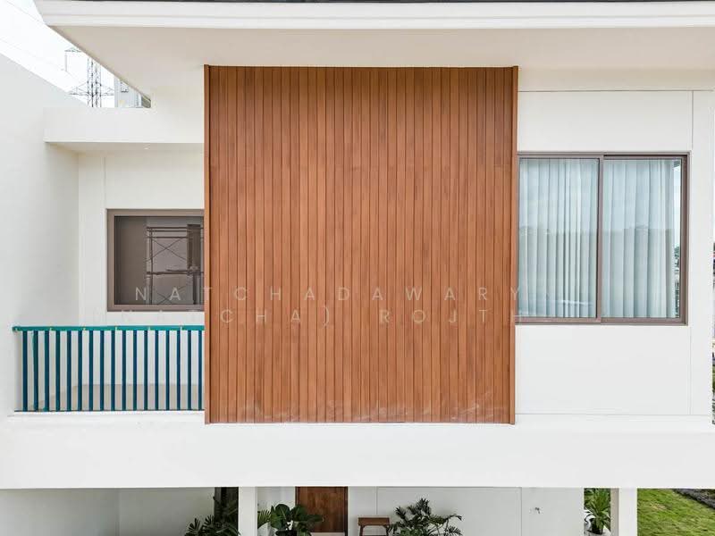Modern Tropical 2-Storey Home in Bangjo, Phuket., Phuket, Sri Sunthon, Thalang, Phuket, 3 Bedrooms, 229 sqm, Single Detached House For Sale, by Natchadawaryn (Natcha) Rojthanakrit, 500622911 - DDproperty.com