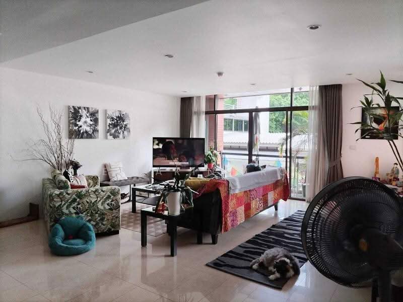 Baan Ananda : บ้านอานันดา, กรุงเทพ, สุขุมวิท 61, คลองตันเหนือ, วัฒนา, กรุงเทพ, 150 ตร.ม., คอนโด ขาย, โดย Getsarin Aron, 500622920 - DDproperty.com