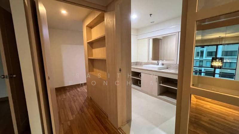The Emporio Place, Bangkok, 93 Soi Sukhumvit 24, Sukhumvit Road, Khong Tan, Khlong Toei, Bangkok, 2 Bedrooms, 145 sqm, Condo For Sale, by Sasithon Phonchuai, 500622937 - DDproperty.com
