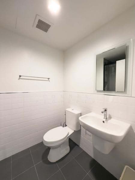 The Base Central, Phuket, Chao Fah Tawan Tok Rd, Wichit, Muang Phuket, Phuket, Studio, 28 sqm, Condo For Sale, by Connex Property, 500622950 - DDproperty.com