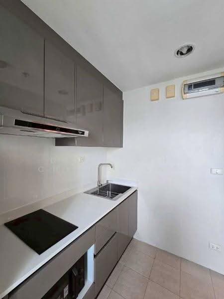 Q House Condo Sathorn, Bangkok, Thonburi Road, Khlong Ton Sai, Khlong San, Bangkok, 2 Bedrooms, 71 sqm, Condo For Rent, by Dechatorn Chichaiyang, 500623006 - DDproperty.com