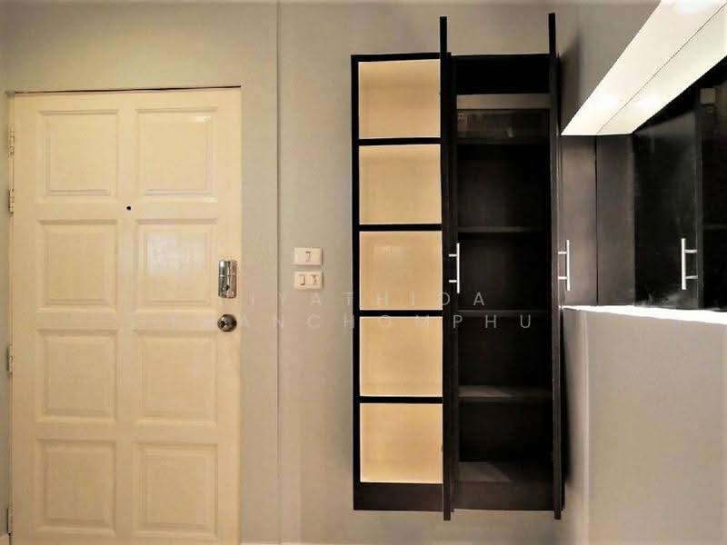 J.C. Tower, Bangkok, Soi Sukhumvit 55, Khlong Tan Nua, Watthana, Bangkok, 1 Bedroom, 55 sqm, Condo For Sale, by Piyathida Phanchomphu, 500623039 - DDproperty.com