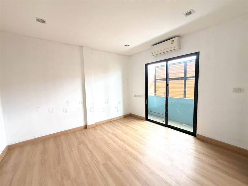 Baan Chayada @ Work, Samut Prakan, Bua Nakarin Road, Bang Kaeo, Bang Plee, Samut Prakan, 4 Bedrooms, 180 sqm, Townhouse For Sale, by คุณ ฉัตรปวีณ์ ปัญญาชัยวิสิฐ (ปุ๊ก), 500623043 - DDproperty.com