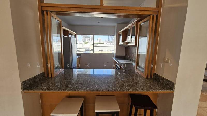 Esmeralda Apartments, Bangkok, Soi Ngamduphli, Rama 4 Road, Thung Maha Mek, Sathon, Bangkok, 3 Bedrooms, 201 sqm, Condo For Rent, by BANGKOK PROPERTY AGENTS, 500623062 - DDproperty.com