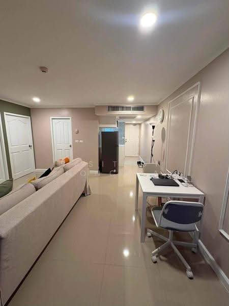 Omni Tower Sukhumvit Nana, Bangkok, 69 Sukhumvit 4 Alley, Khlong Toei, Bangkok, 2 Bedrooms, 77 sqm, Condo For Sale, by Sasithon Phonchuai, 500623079 - DDproperty.com