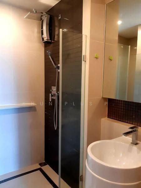 Rhythm Sukhumvit 50, Bangkok, 8 Sukhumvit 50, Sukhumvit Road, Phra Kanong, Khlong Toei, Bangkok, 1 Bedroom, 35 sqm, Condo For Rent, by Khun Plus P., 500623080 - DDproperty.com