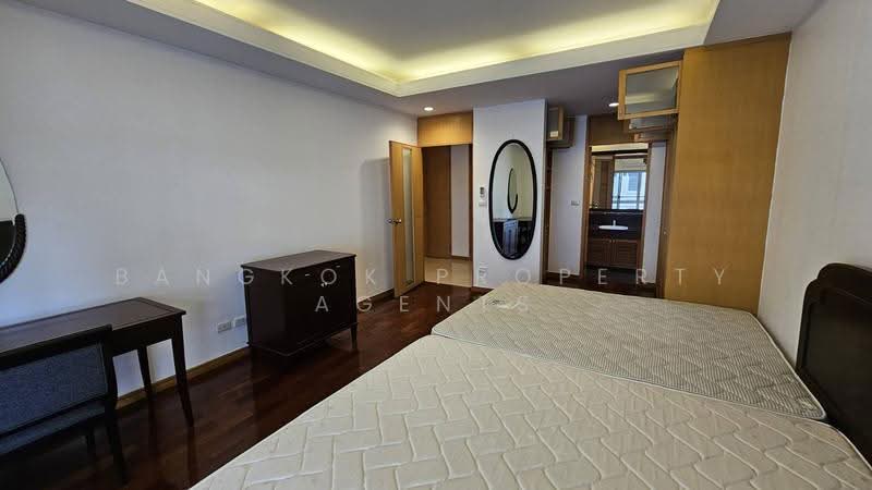 Esmeralda Apartments, Bangkok, Soi Ngamduphli, Rama 4 Road, Thung Maha Mek, Sathon, Bangkok, 3 Bedrooms, 200 sqm, Condo For Rent, by BANGKOK PROPERTY AGENTS, 500623091 - DDproperty.com