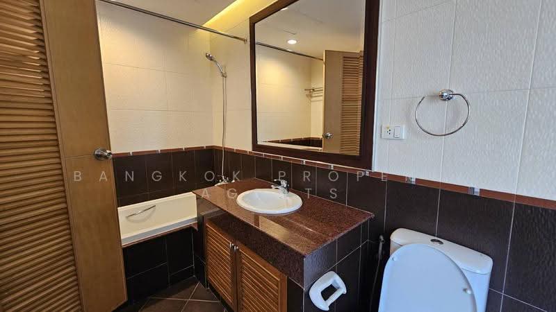 Esmeralda Apartments : เอสเมอรัลด้า อพาร์ทเม้นท์, กรุงเทพ, ซอยงามดูพลี ถนนพระราม 4, ทุ่งมหาเมฆ, สาทร, กรุงเทพ, 200 ตร.ม., คอนโด ให้เช่า, โดย BANGKOK PROPERTY AGENTS, 500623091 - DDproperty.com