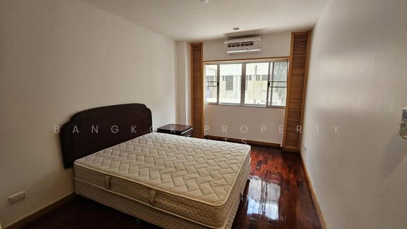 Esmeralda Apartments : เอสเมอรัลด้า อพาร์ทเม้นท์, กรุงเทพ, ซอยงามดูพลี ถนนพระราม 4, ทุ่งมหาเมฆ, สาทร, กรุงเทพ, 200 ตร.ม., คอนโด ให้เช่า, โดย BANGKOK PROPERTY AGENTS, 500623091 - DDproperty.com