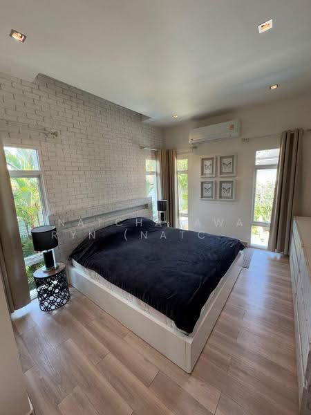 For sale villa at Tanode Estate, Phuket, Sri Sunthon, Thalang, Phuket, 5 Bedrooms, 350 sqm, Villa For Sale, by Natchadawaryn (Natcha) Rojthanakrit, 500623108 - DDproperty.com