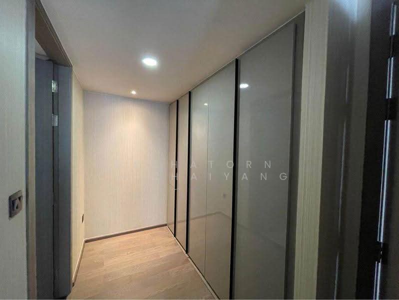 Klass Sarasin-Rajdamri, Bangkok, 229 Sarasin Road, Lumphini, Pathum Wan, Bangkok, 2 Bedrooms, 82 sqm, Condo For Rent, by Dechatorn Chichaiyang, 500623162 - DDproperty.com