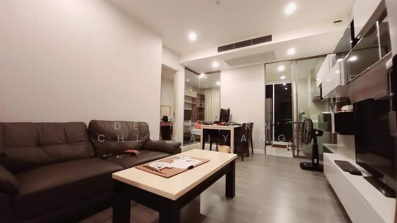 The Room Sathorn, Bangkok, 78 Pan Road, Silom, Bang Rak, Bangkok, 1 Bedroom, 47 sqm, Condo For Rent, by Dechatorn Chichaiyang, 500623217 - DDproperty.com