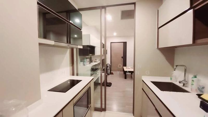 The Room Sathorn, Bangkok, 78 Pan Road, Silom, Bang Rak, Bangkok, 1 Bedroom, 47 sqm, Condo For Rent, by Dechatorn Chichaiyang, 500623217 - DDproperty.com