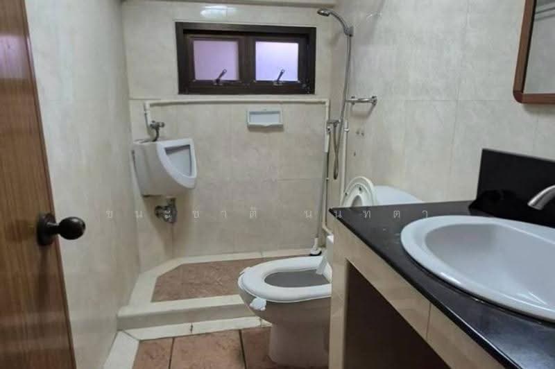 หมู่บ้านฉัตรแก้ว ถนนแฮปปี้แลนด์, Bangkok, Khlong Chan, Bang Kapi, Bangkok, 2 Bedrooms, 96 sqm, Townhouse For Sale, by ชนะชาติ นนท์ตา, 500623283 - DDproperty.com