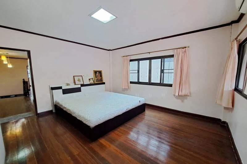 หมู่บ้านฉัตรแก้ว ถนนแฮปปี้แลนด์, Bangkok, Khlong Chan, Bang Kapi, Bangkok, 2 Bedrooms, 96 sqm, Townhouse For Sale, by ชนะชาติ นนท์ตา, 500623283 - DDproperty.com