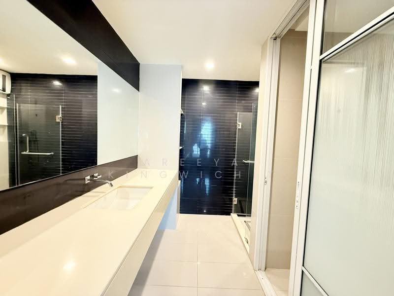 Rhythm Ratchada-Huaikwang, Bangkok, 218 Ratchadaphisek Road, Huai Khwang, Bangkok, 1 Bedroom, 46 sqm, Condo For Rent, by Areeya Kingwichit, 500623408 - DDproperty.com