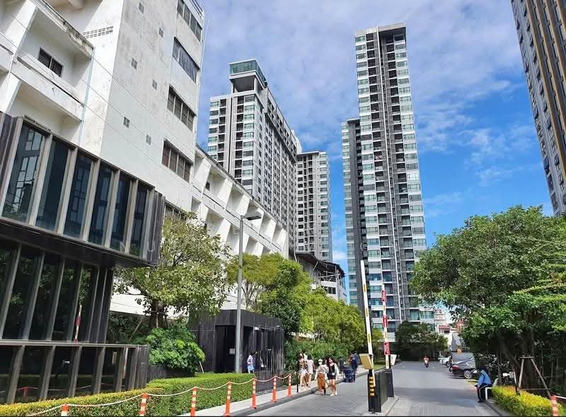 The Base Central Pattaya, Chon Buri (Pattaya), Pattayasaisong Road, Bang Lamung, Bang Lamung (Pattaya), Chon Buri (Pattaya), 2 Bedrooms, 51 sqm, Condo For Sale, by Regina Nuengjamnong, 500623412 - DDproperty.com