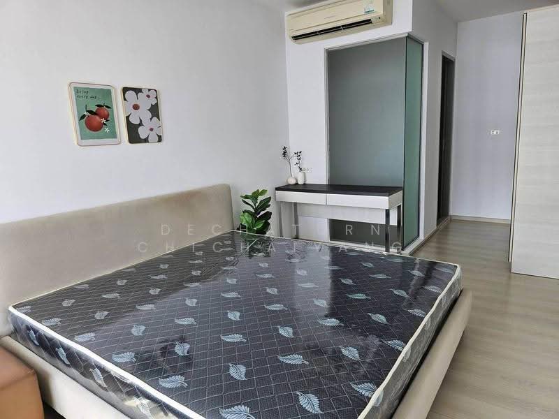 Life Ratchadapisek, Bangkok, 279 Ratchadapisaek Road, Huai Khwang, Bangkok, 2 Bedrooms, 65 sqm, Condo For Rent, by Dechatorn Chichaiyang, 500623423 - DDproperty.com