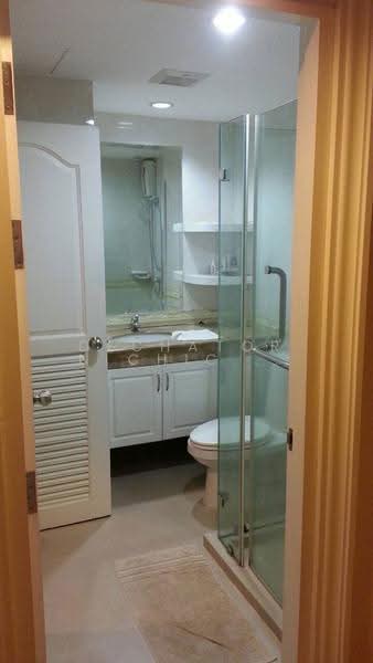 Symphony Condo, Bangkok, Sukhumvit Road, Bang Chak, Phra Khanong, Bangkok, 1 Bedroom, 49 sqm, Condo For Rent, by Dechatorn Chichaiyang, 500623468 - DDproperty.com