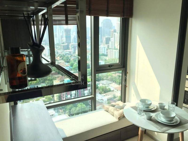 Rhythm Sukhumvit 36-38, Bangkok, 55 Soi Sukhumvit 36, Sukhumvit Road, Phra Kanong, Khlong Toei, Bangkok, 1 Bedroom, 33 sqm, Condo For Sale, by Dechatorn Chichaiyang, 500623485 - DDproperty.com